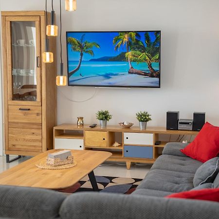 Villas Royal I With Private Pool نوفاليا المظهر الخارجي الصورة